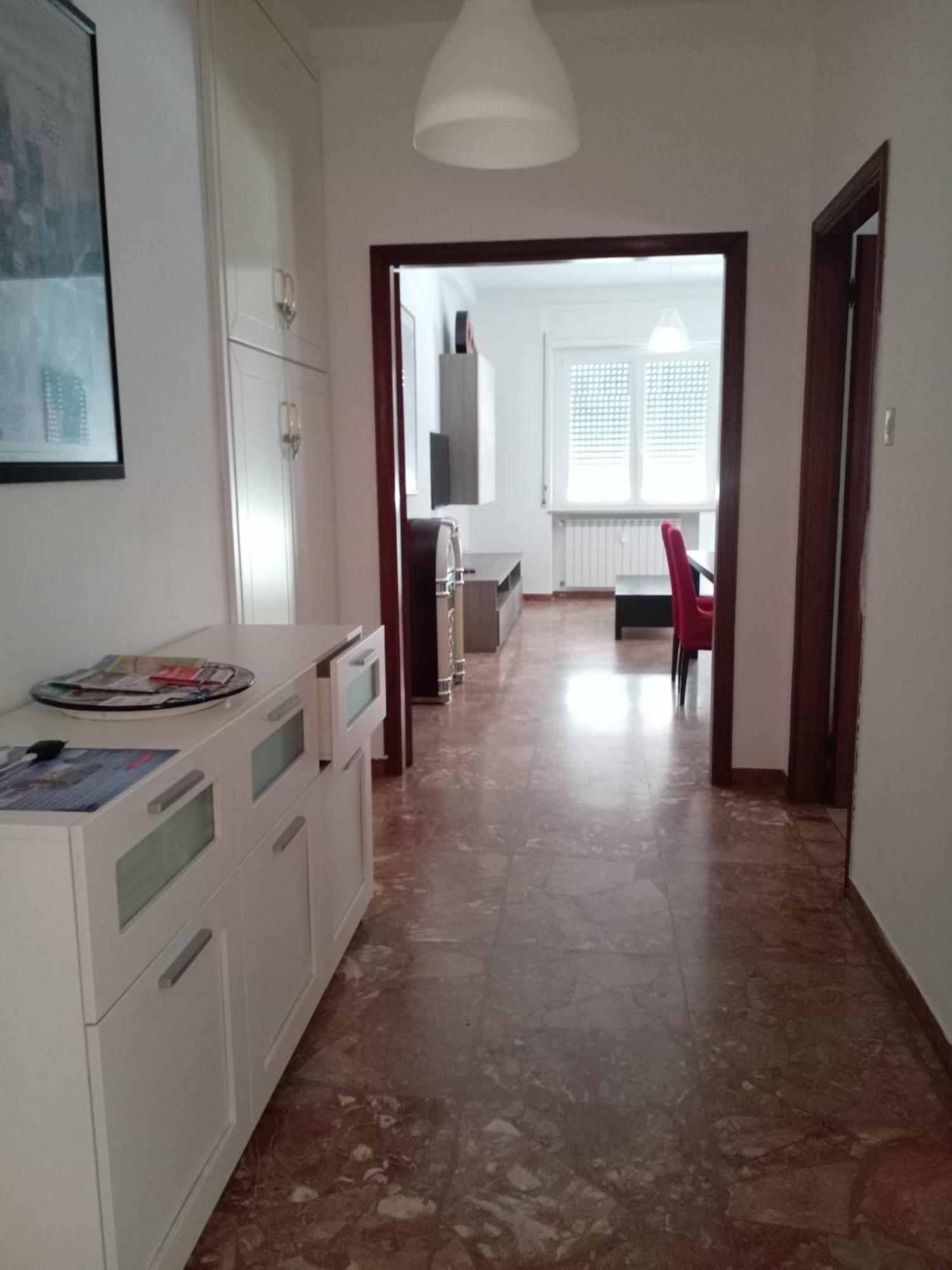 Love House - Apartment On The Beach Pescara Bagian luar foto